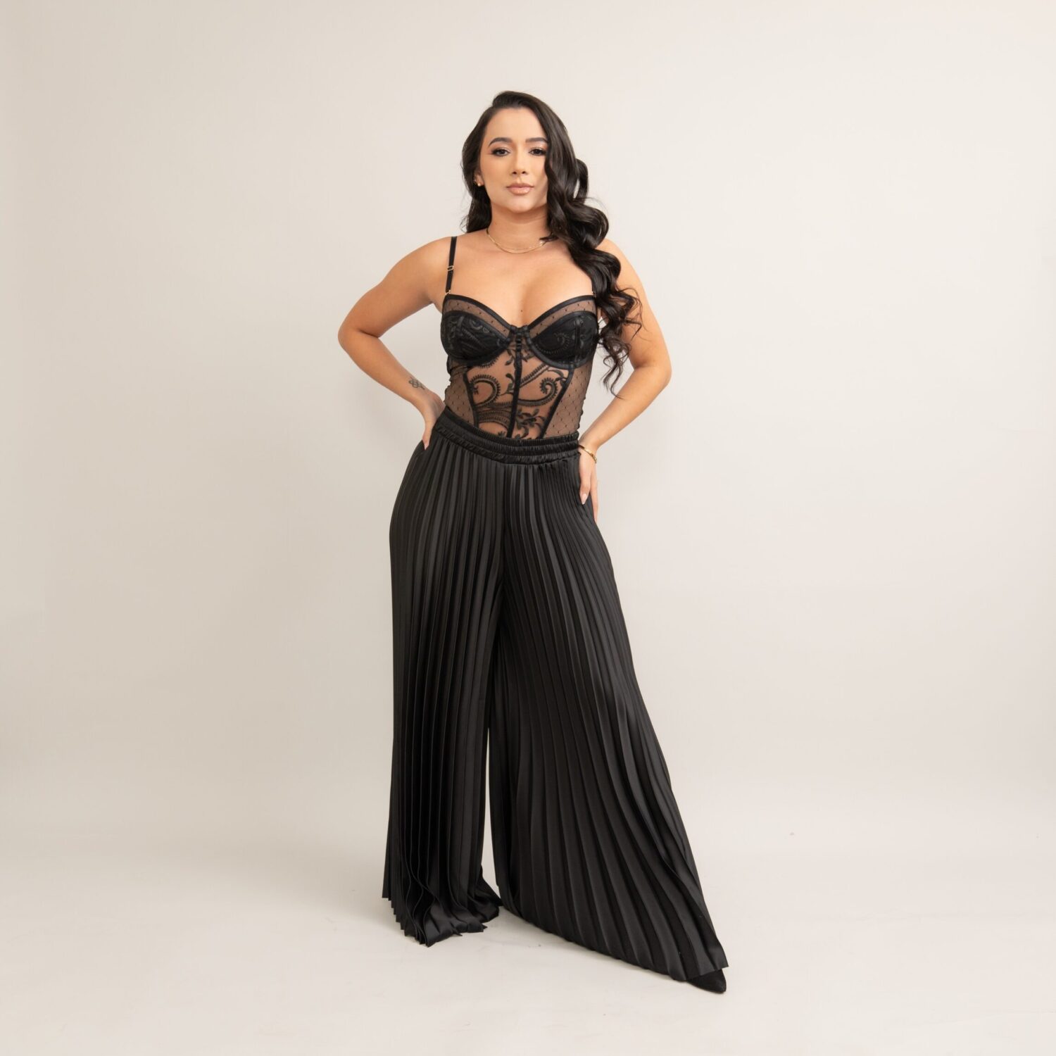 Luxe Lace Corset Bodysuit – Black